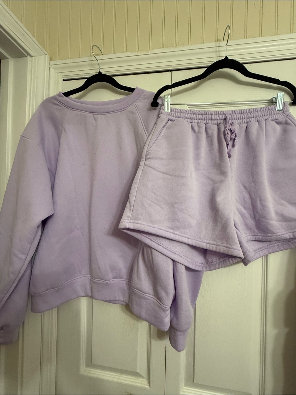 Lavender Lounge  Set - Cozy Sweatshirt & Shorts